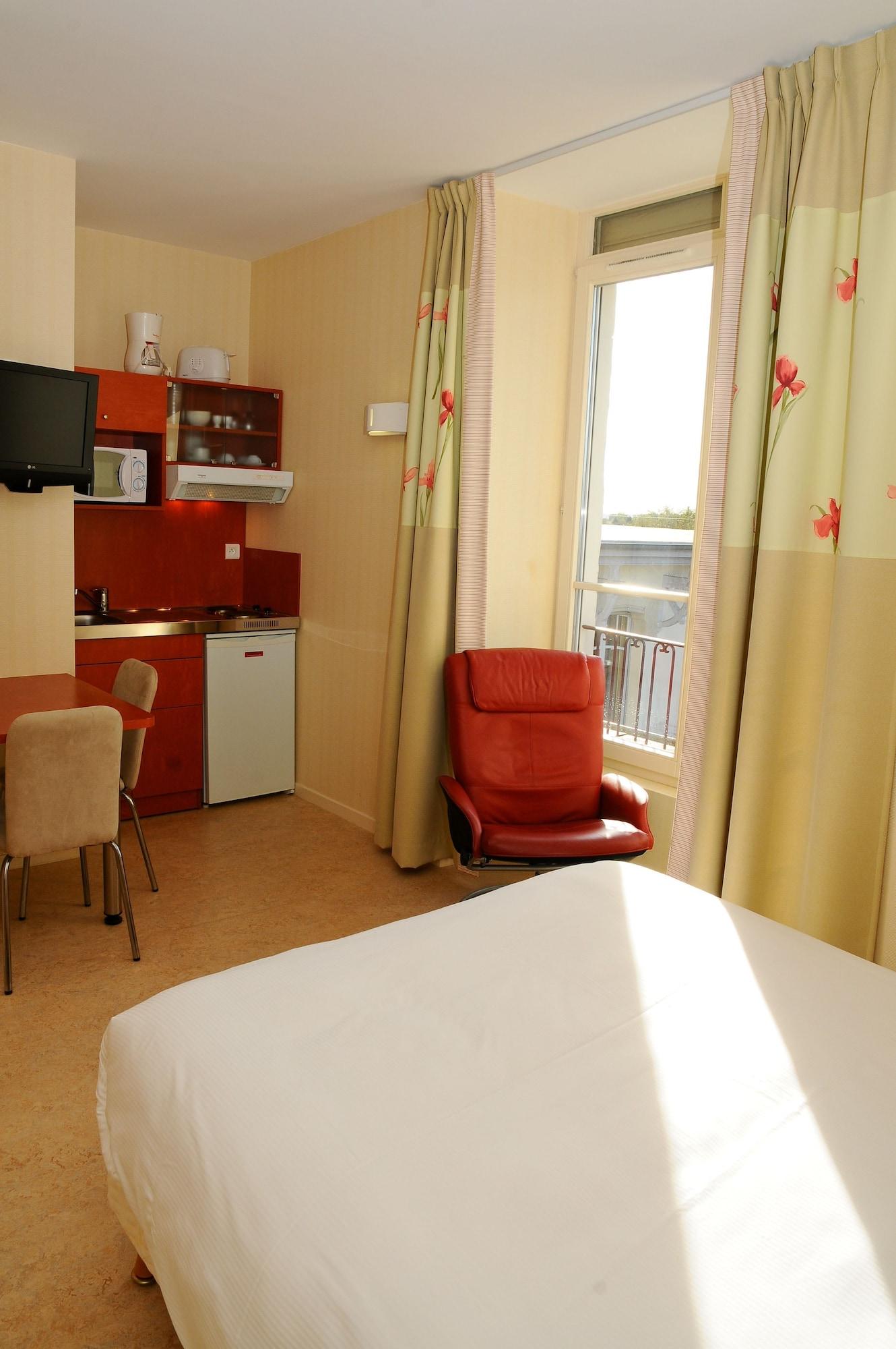 Hotels & Residences - Les Thermes Luxeuil-les-Bains Εξωτερικό φωτογραφία